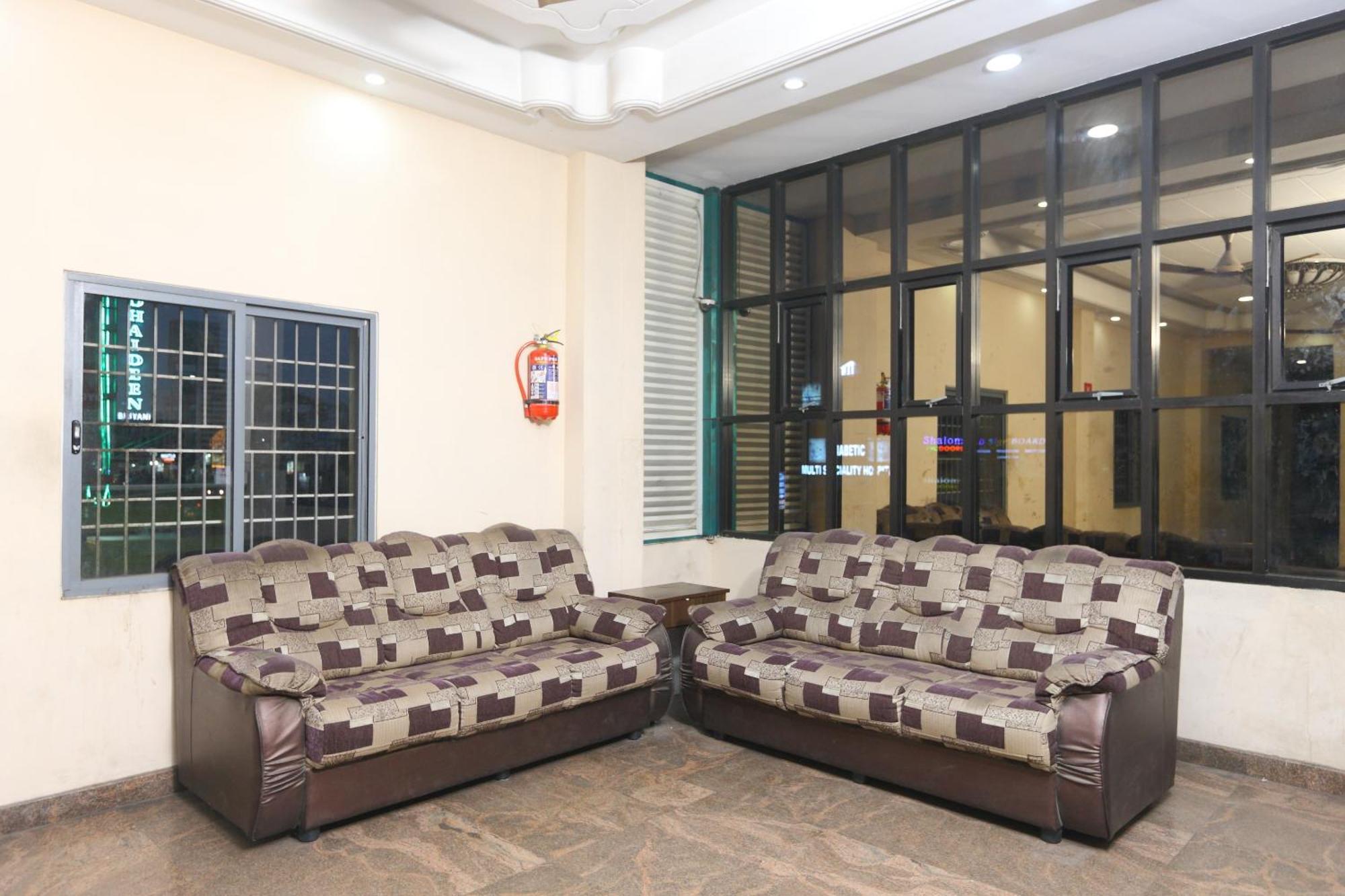 Hotel O Raaj Residency Ченай Екстериор снимка